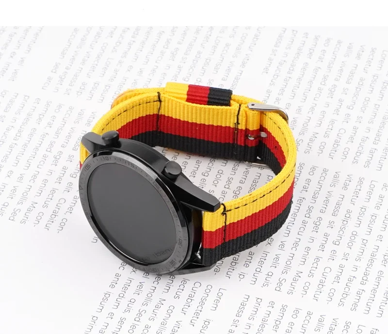20 مللي متر 22 مللي متر المنسو - مراجعة Nylon Nato Strap وسعره