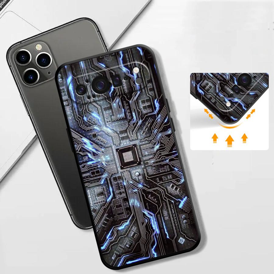 غطاء هاتف بتصميم لوحة دوائر كه - مراجعة Google Pixel 8A وسعره